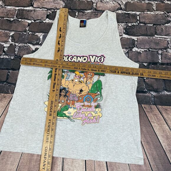 Vintage 90s Volcano Vic’s Hawaiian Mermaid Lounge Graphic Tank Top Shirt Mens XL - Picture 6 of 7